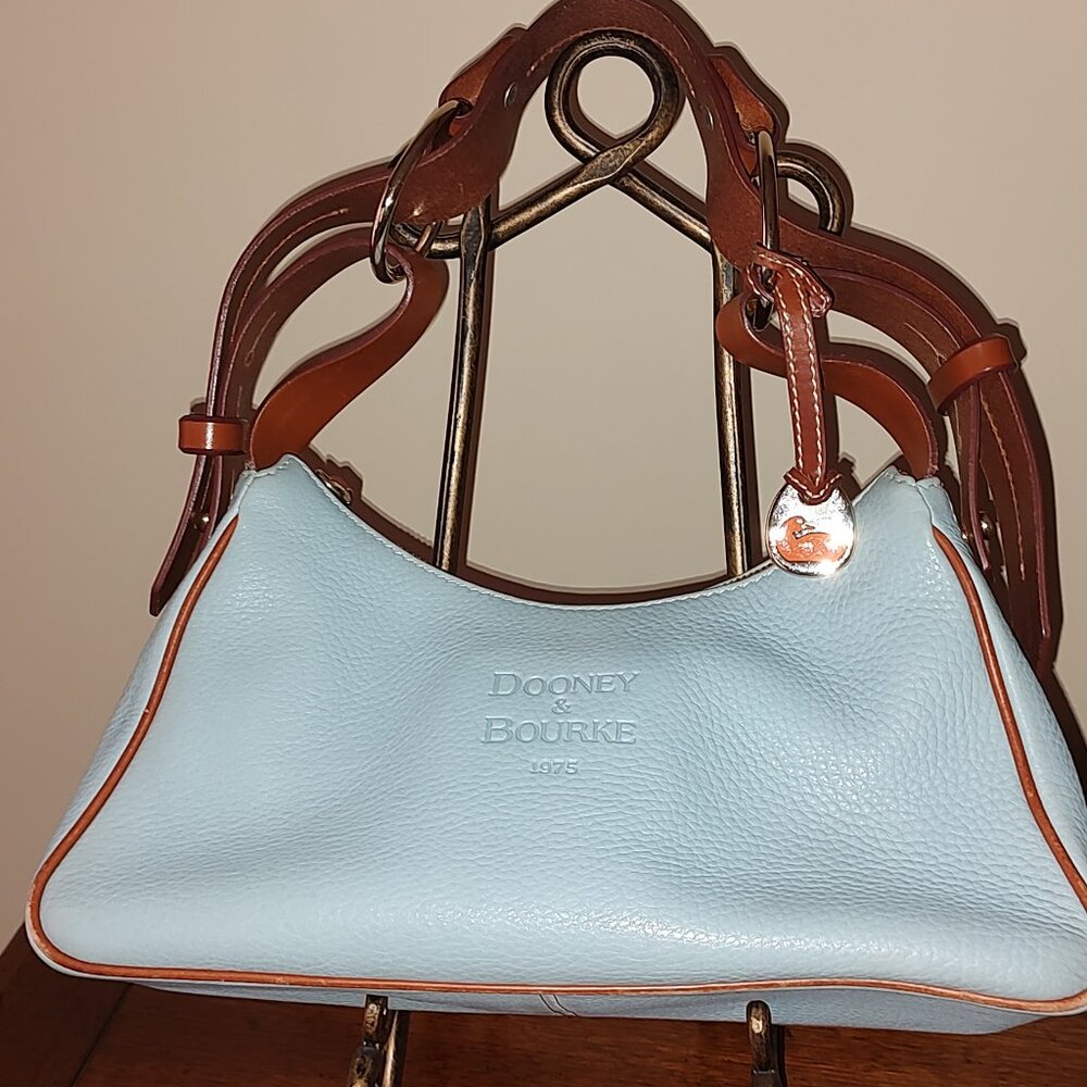 DOONEY & BOURKE MEDIUM HOBO ALL WEATHER PEBBLED LEATHER SKY BLUE W/HONEY TRIM